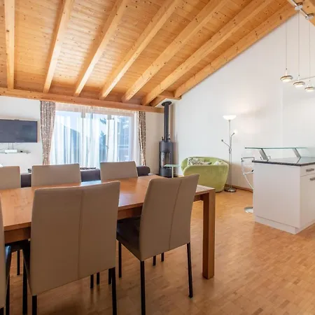 Laax Homes - Casa Miraval Apartment *