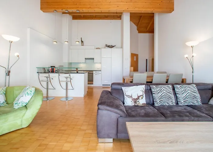 Laax Homes - Casa Miraval Apartment *